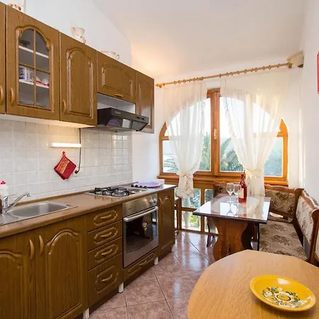 Apartments More شقة *