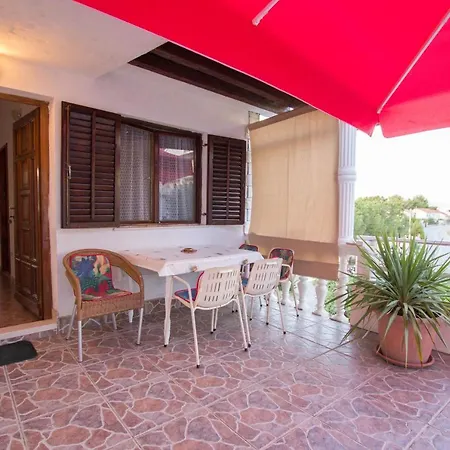 شقة Apartments More تروغير