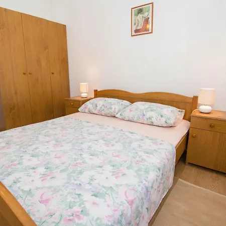 Апартаменти Apartments More Трогір